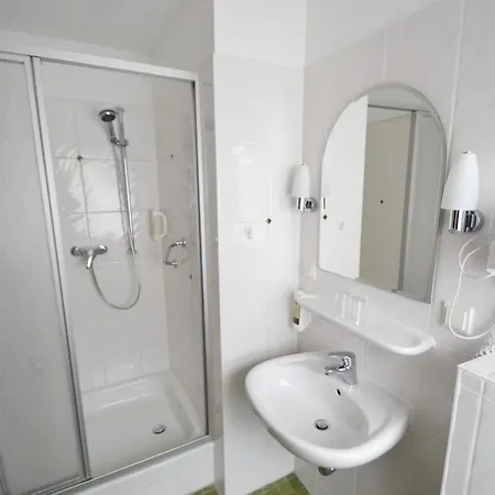 Hotel Central فندق باد سودين أليندورف